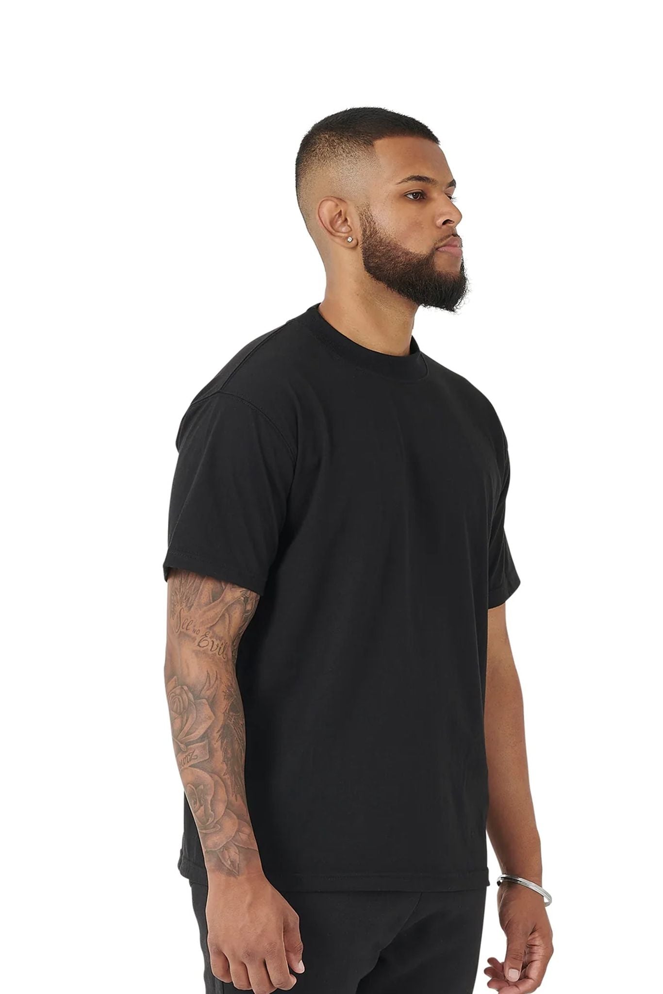 Oversized T-shirts 220gsm black front