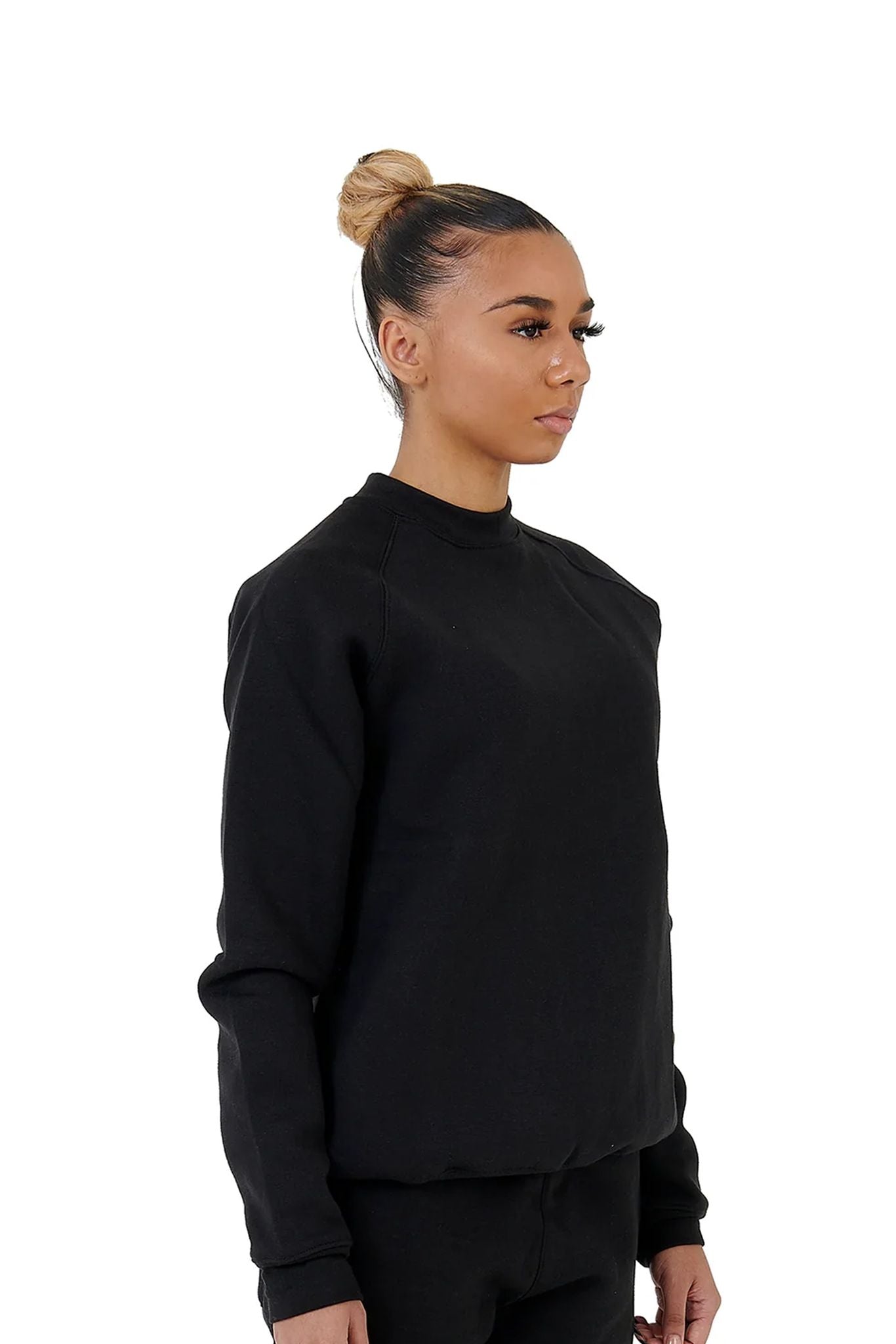 Sweaters 330GSM black female front